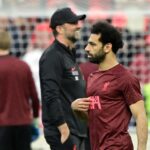 Salah e Klopp discutiram em partida entre Liverpool e West Ham (Foto: Javier Soriano/AFP)