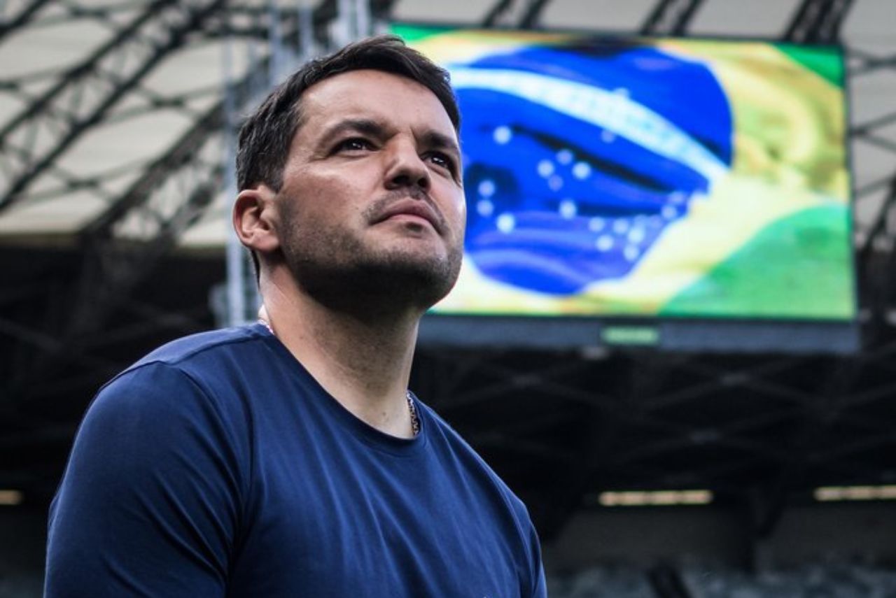 Nicolás Larcamón foi demitido pelo Cruzeiro nesta segunda (Foto: Reprodução)