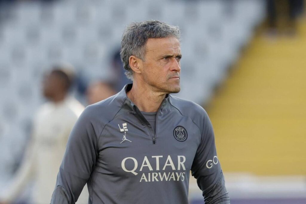 Luis Enrique está confiante em uma virada do PSG. Foto: Reprodução/X