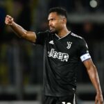 Lateral Alex Sandro, alvo do São Paulo, em jogo da Juventus em 2023
