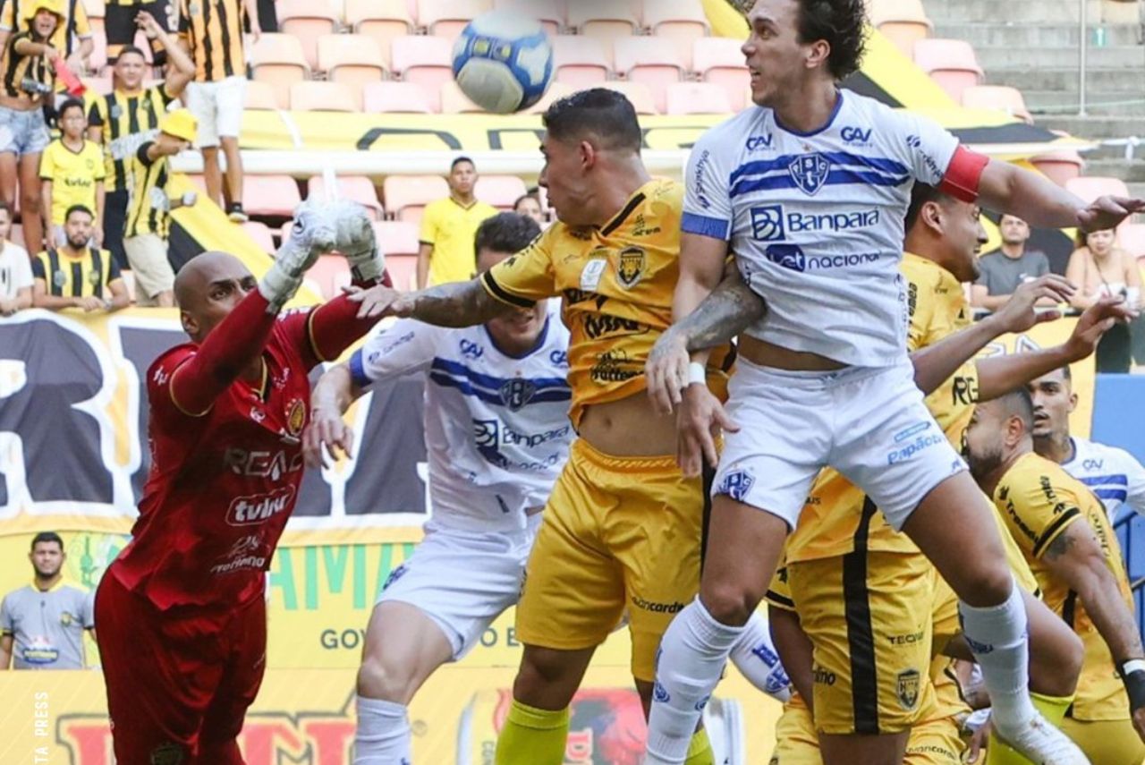 Lance do jogo Amazonas x Paysandu na Série B 2024