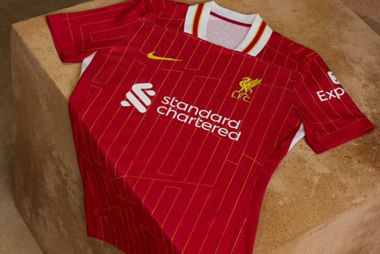 Novo uniforme do Liverpool