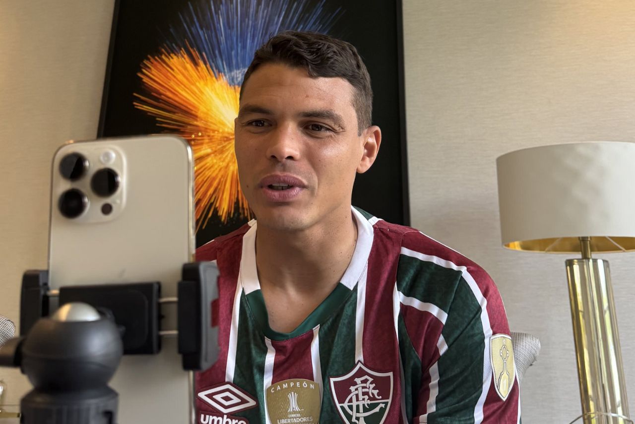 Thiago Silva durante live com o Fluminense