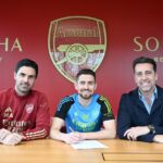 Jorginho assina novo contrato com o Arsenal