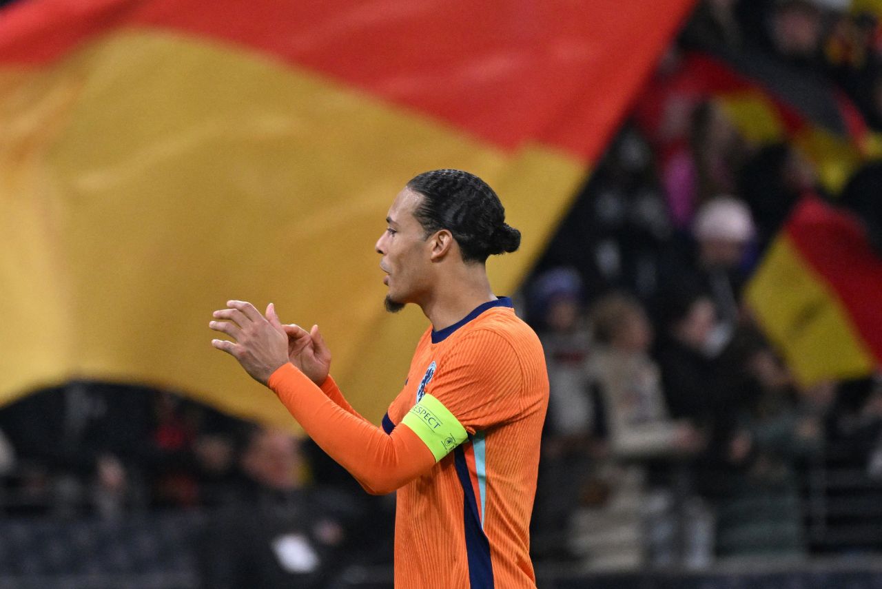 Van Dijk é o capitão da Holanda