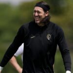 Goleiro Cássio Ramos, alvo do Cruzeiro, em treino do Corinthians em 2023