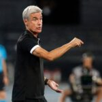 Luís Castro, ex-técnico do Botafogo