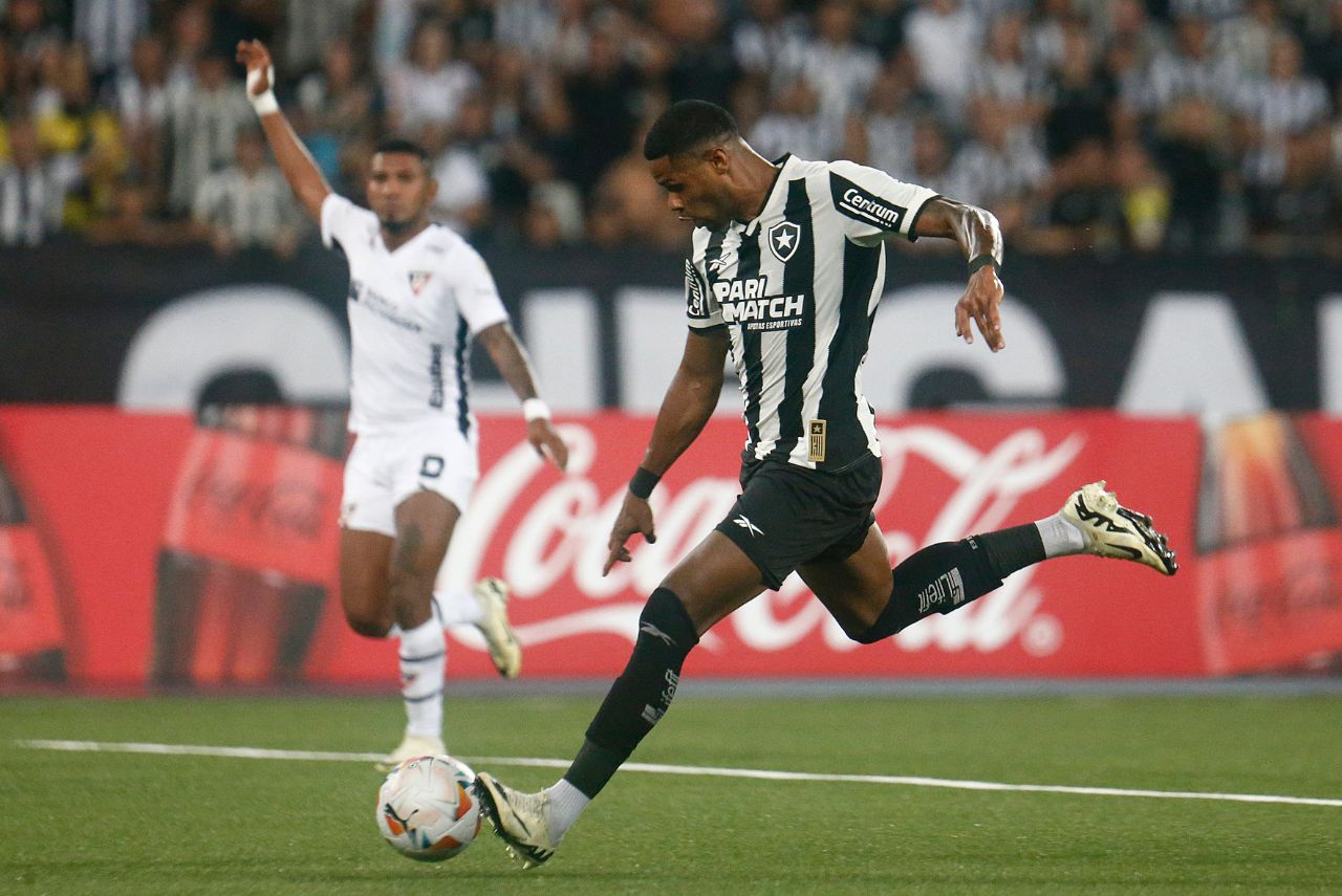 Júnior Santos em Botafogo x LDU