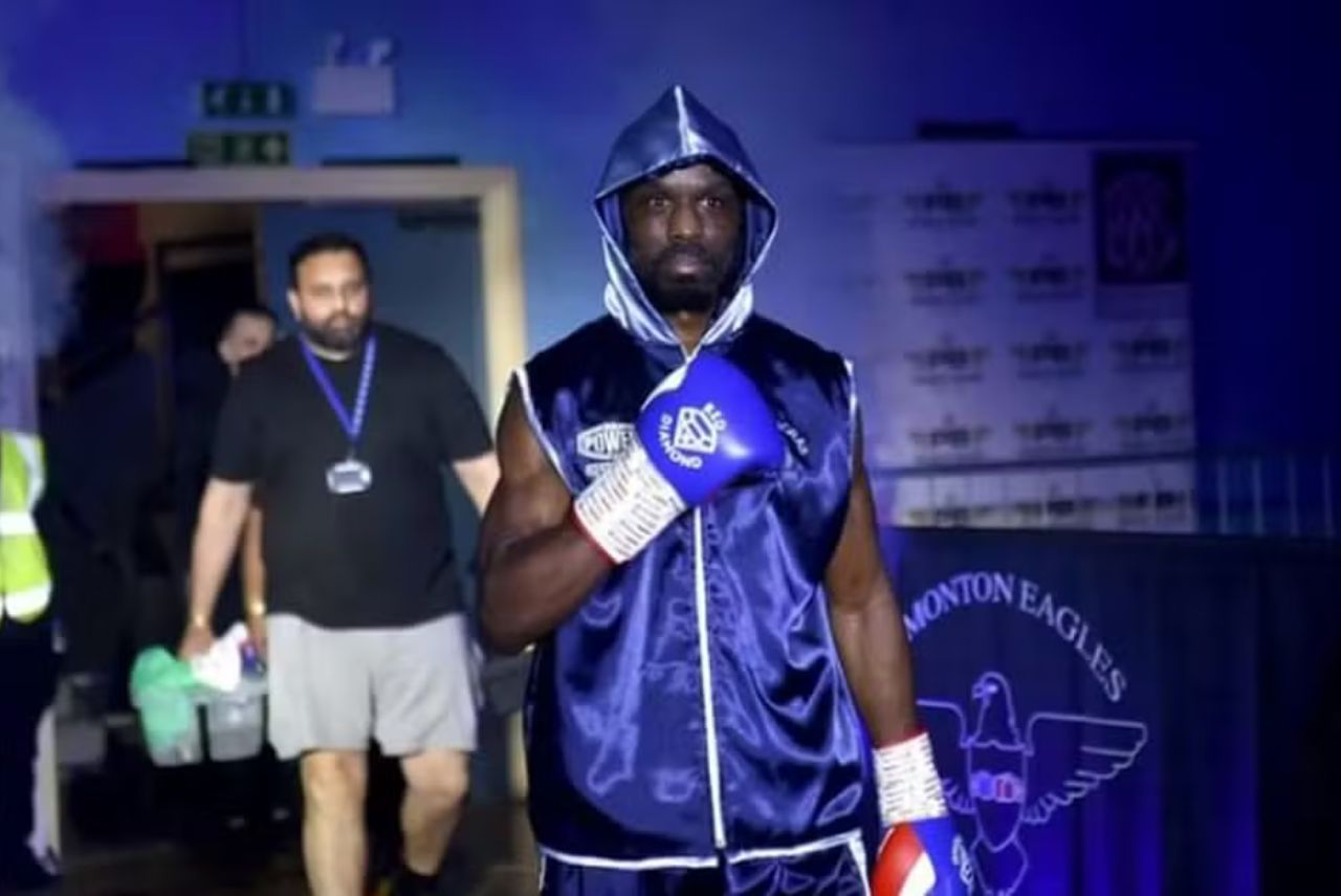 Boxeador Sherif Lawal