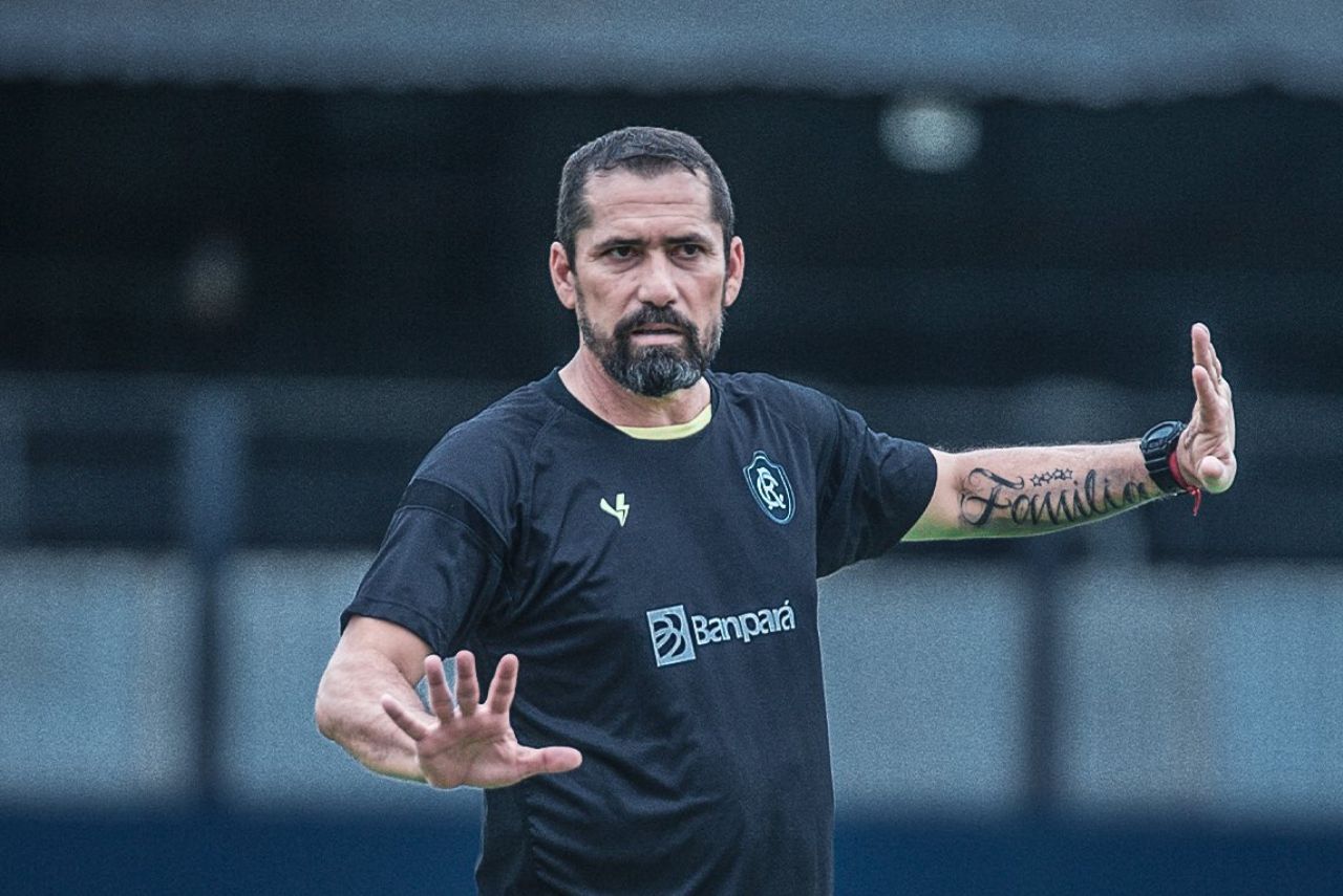 Gustavo Morínigo não é mais técnico do Remo