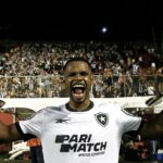 Júnior Santos, do Botafogo, é alvo do Cruzeiro