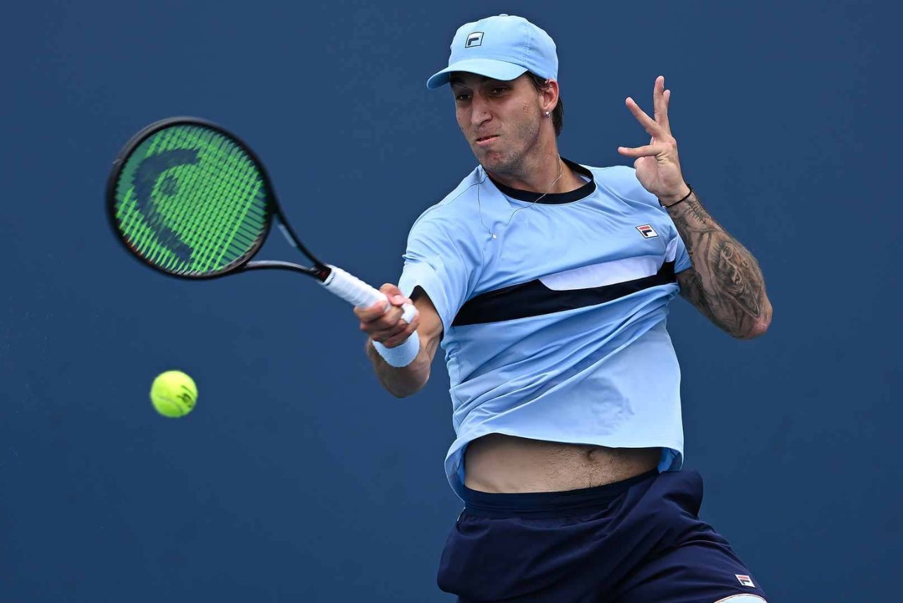 Tenista Felipe Meligeni Alves em jogo do US Open 2023