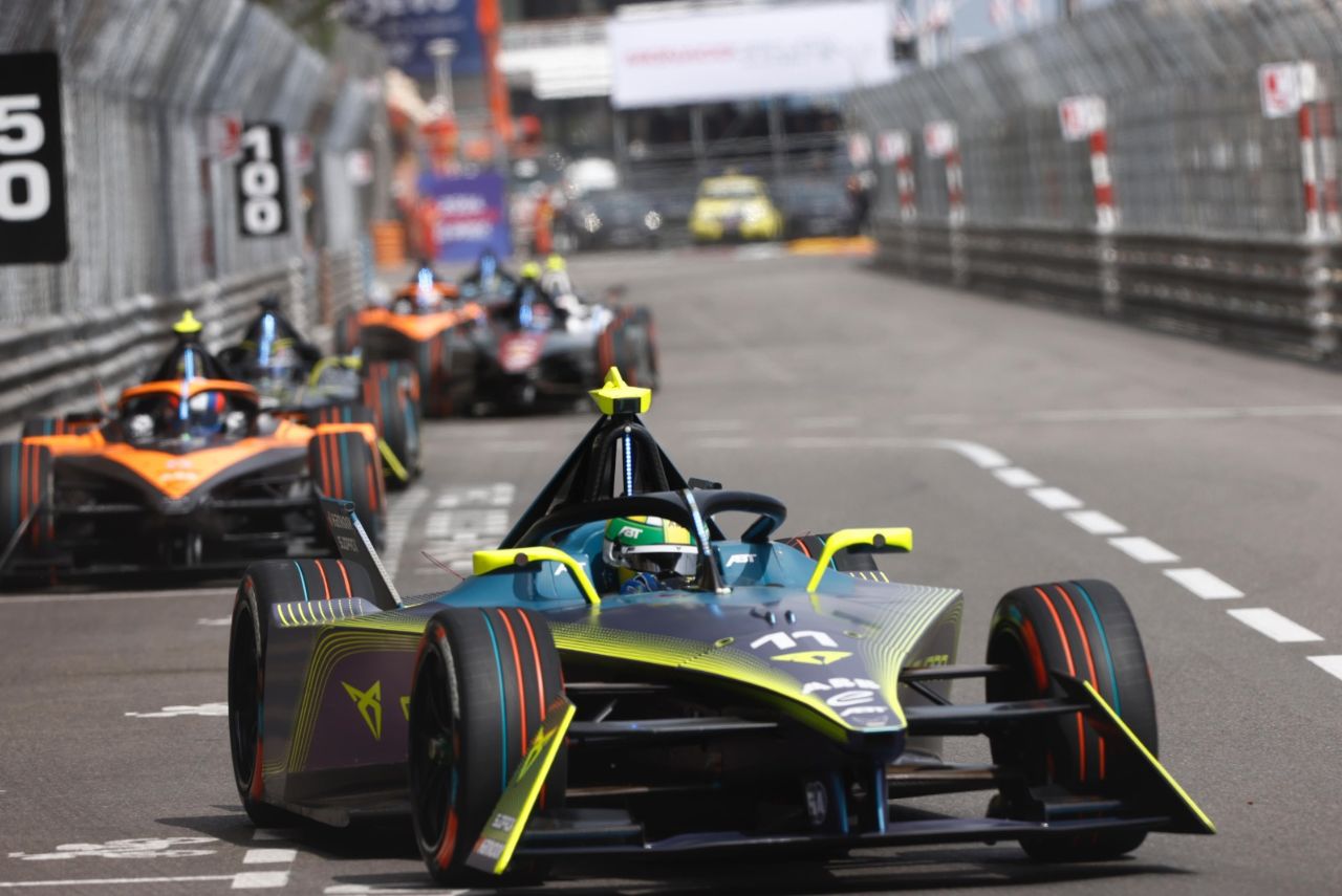 Carro do brasileiro Lucas di Grassi, da ABT Cupra, na Fórmula E