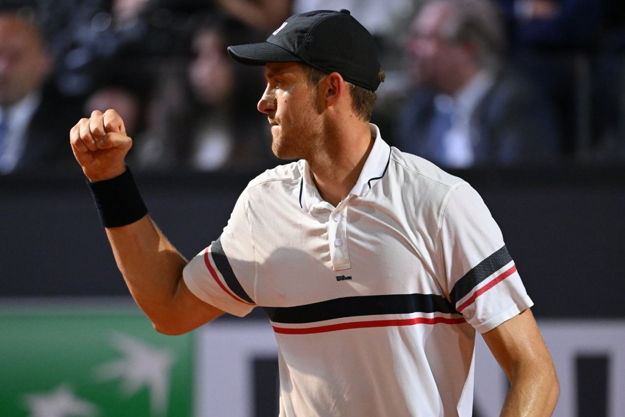 Tenista chileno Nicolás Jarry em jogo do Masters 1000 de Roma 2024