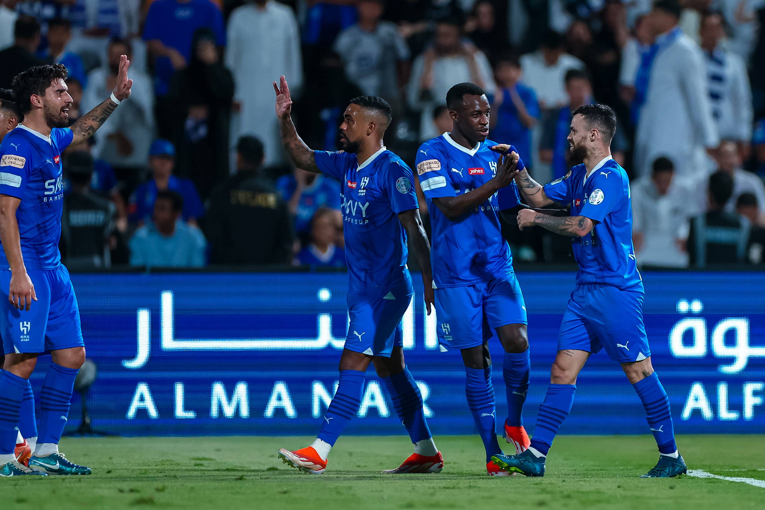 Al-Hilal, mesmo campeão, ainda luta pela invencibilidade. Foto: Reprodução/X
