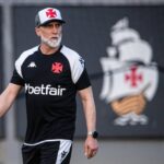 Álvaro Pacheco no treino do Vasco nesta quinta-feira (30). Foto: Leandro Amorim/Vasco.