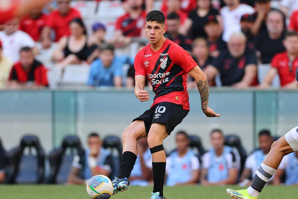 O Athletico Paranaense lidera a competição após bater o Vasco. Foto: Reprodução/X