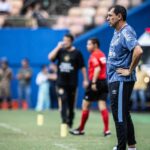 Carille ficou insatisfeito com rendimento da equipe. Foto: Raul Baretta/ Santos FC.