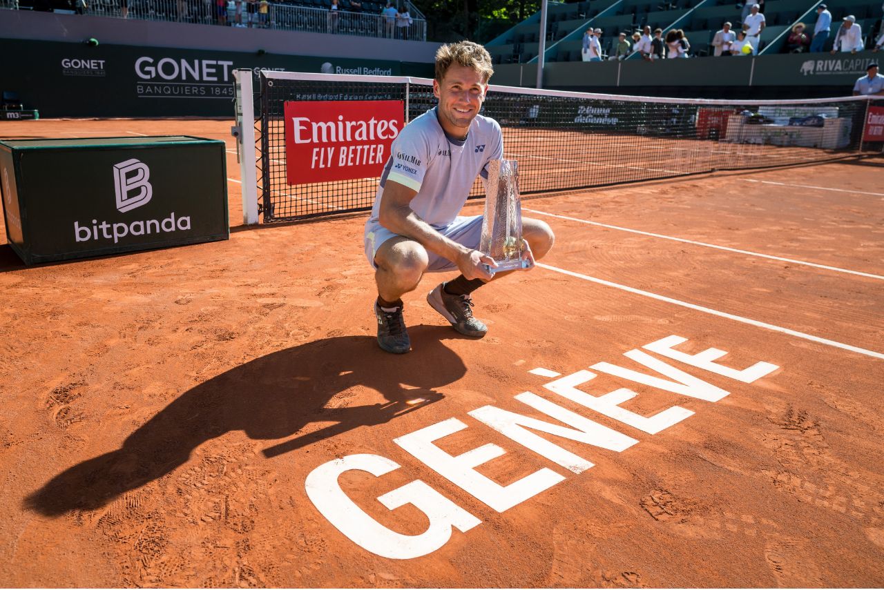 Casper Ruud faturou terceiro título em Genebra (Foto: Fabrice Coffrini/AFP)
