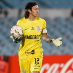 Cássio é o atual goleiro reserva do Corinthians (Foto: Dante Fernandez/AFP)