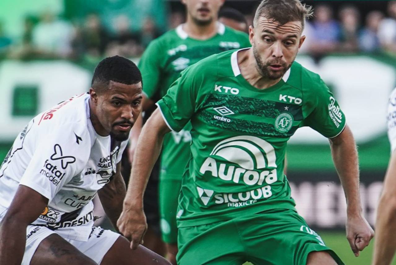 Chapecoense e Ponte Preta não saíram do 0x0. Foto: Reprodução/X