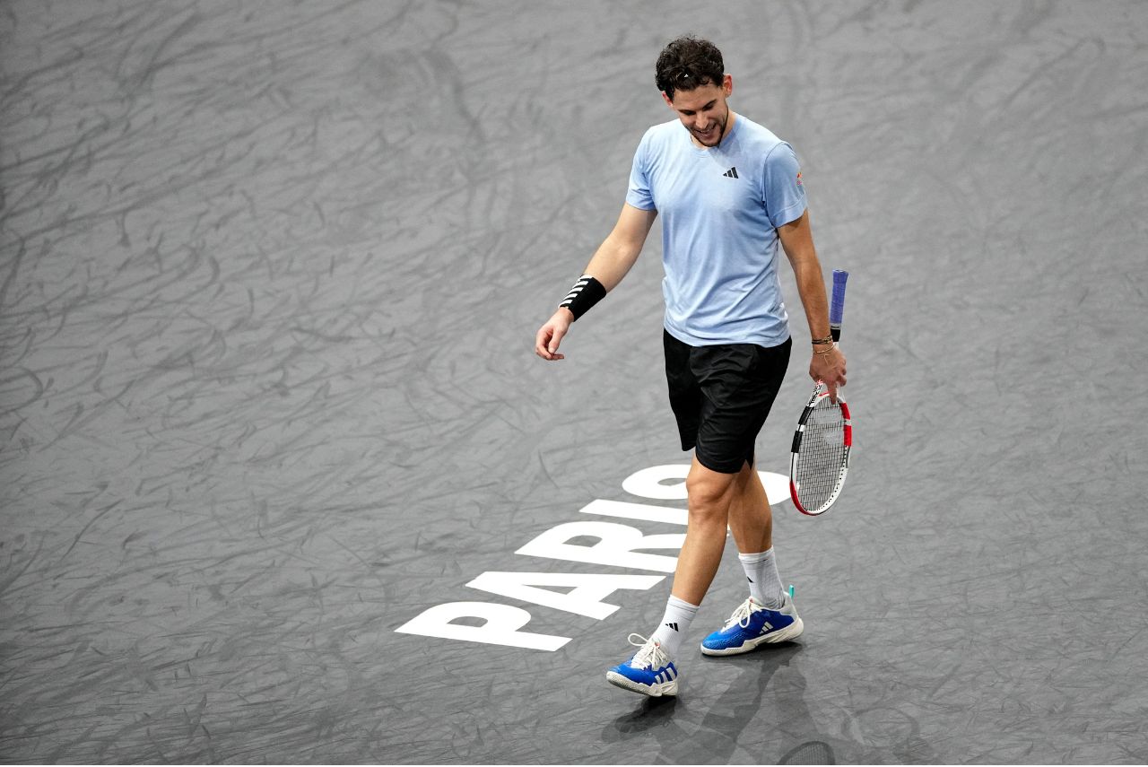 Austríaco Dominic Thiem vai abandonar as quadras (Foto: Dimitar Dilkoff/AFP)