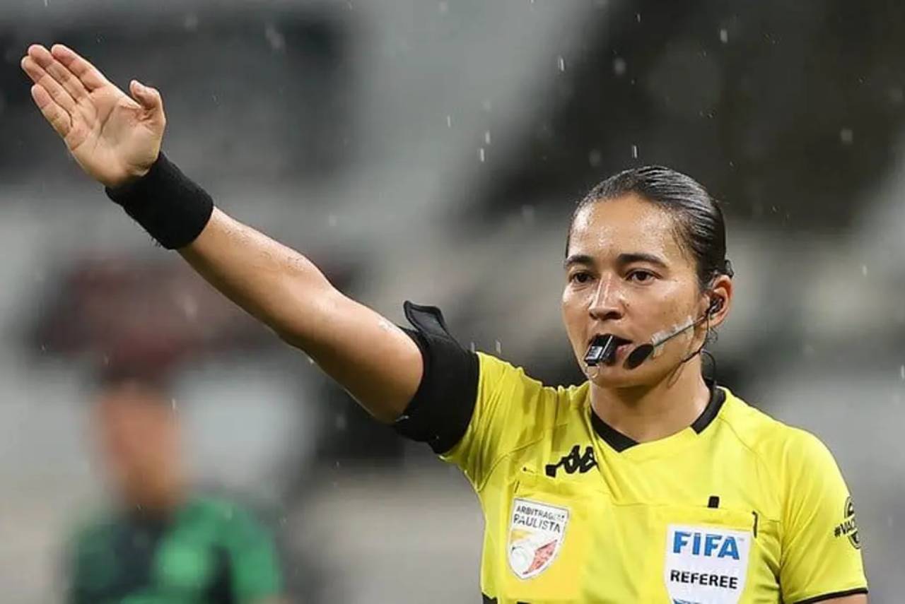 Edina Alves está escalada para comandar a arbitragem do jogo da Copa do Brasil. Foto: Cesar Greco/Palmeiras