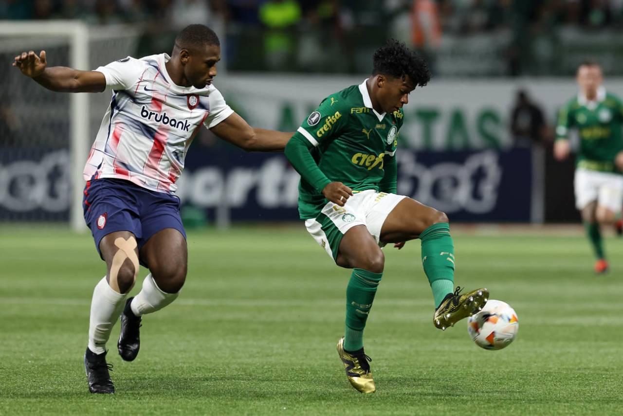 Endrick se despediu da equipe do Palmeiras nesta quinta-feira (30). Foto: Cesar Greco/Palmeiras