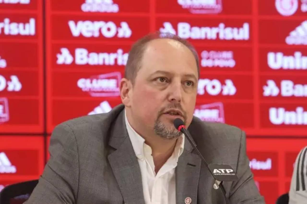 Alessandro Barcellos, presidente do Internacional, agradeceu aos clubes que cederam estrutura. Foto: Ricardo Duarte/Internacional