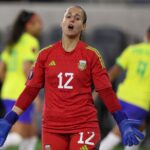 Goleira Laurina Oliveros renunciou à convocação para a seleção da Argentina (Foto: Harry How/Getty Images via AFP)