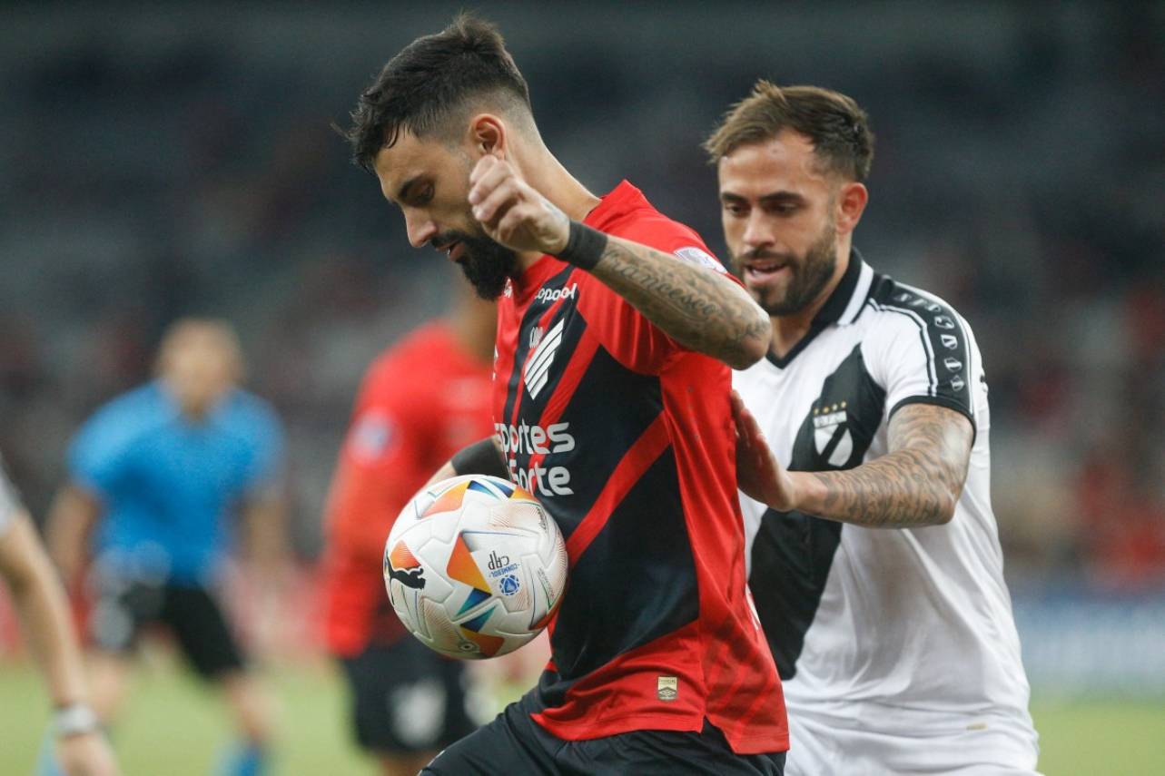 Mastriani, durante a partida contra o Danúbio. Foto: ALBARI ROSA/AFP