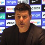 Mauricio Pochettino, treinador do Chelsea (Foto: OneFootball/Reprodução)