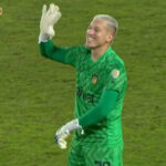 Washington Aguerre, do Peñarol, provocou Hulk durante o jogo