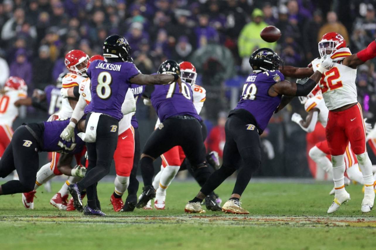 Ravens e Chiefs dar~]ao a largada na temporada da NFL. Foto: ROB CARRGETTY/ IMAGES NORTH AMERICA/Getty Images via AFP