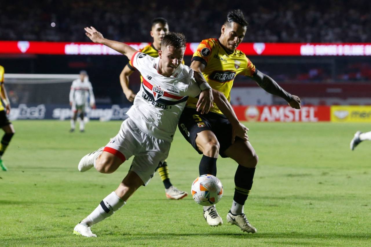 O São Paulo já tinha a classificação para a próxima fase garantida. Foto: MIGUEL SCHINCARIOL/ AFP