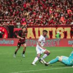 O Fortaleza não deu chance ao Sport mesmo jogando fora de casa. Foto: Leonardo Moreira/FEC