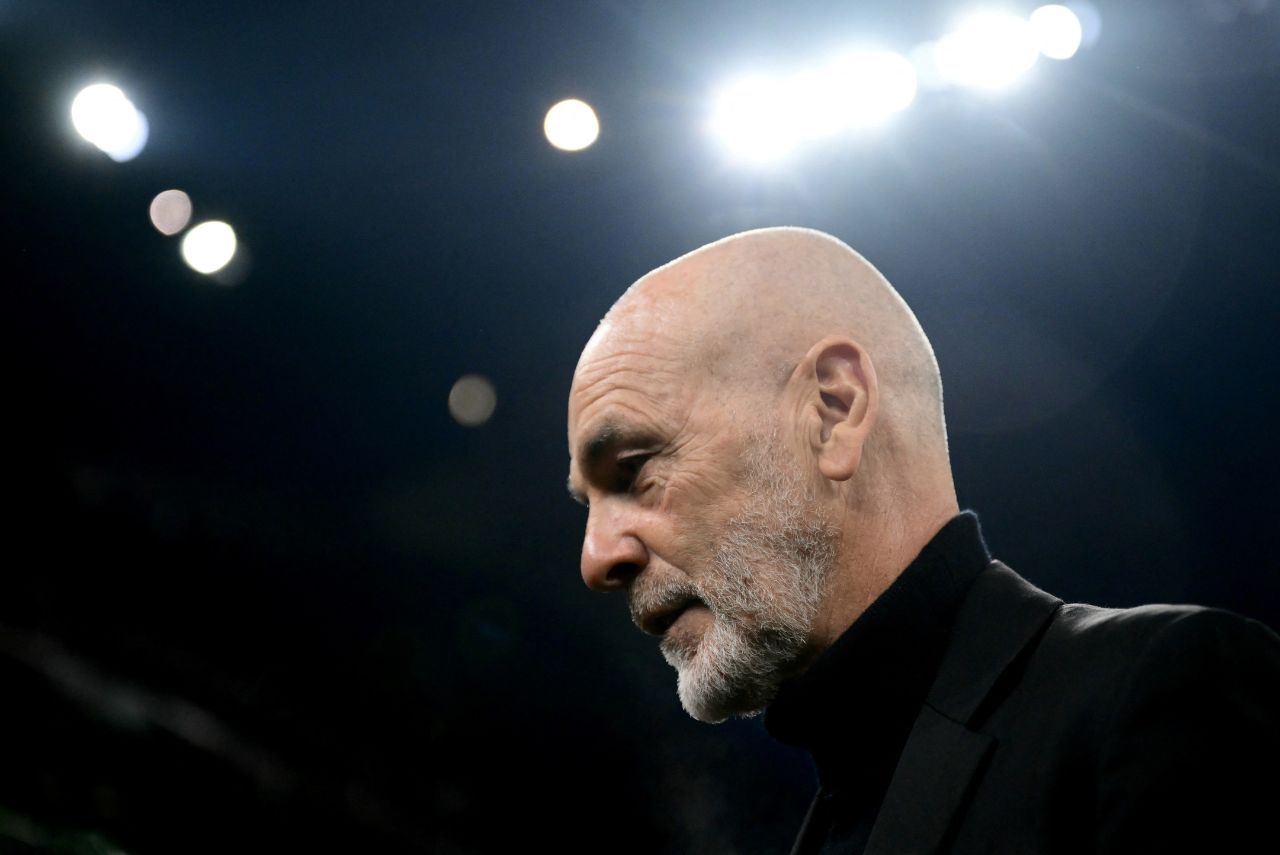 Stefano Pioli vai deixar o comando do Milan (Foto: Marco Bertorello/AFP)