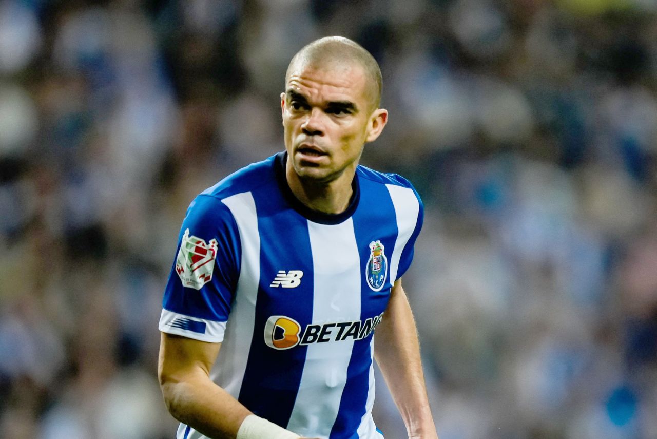 Zagueiro Pepe é ídolo do Porto