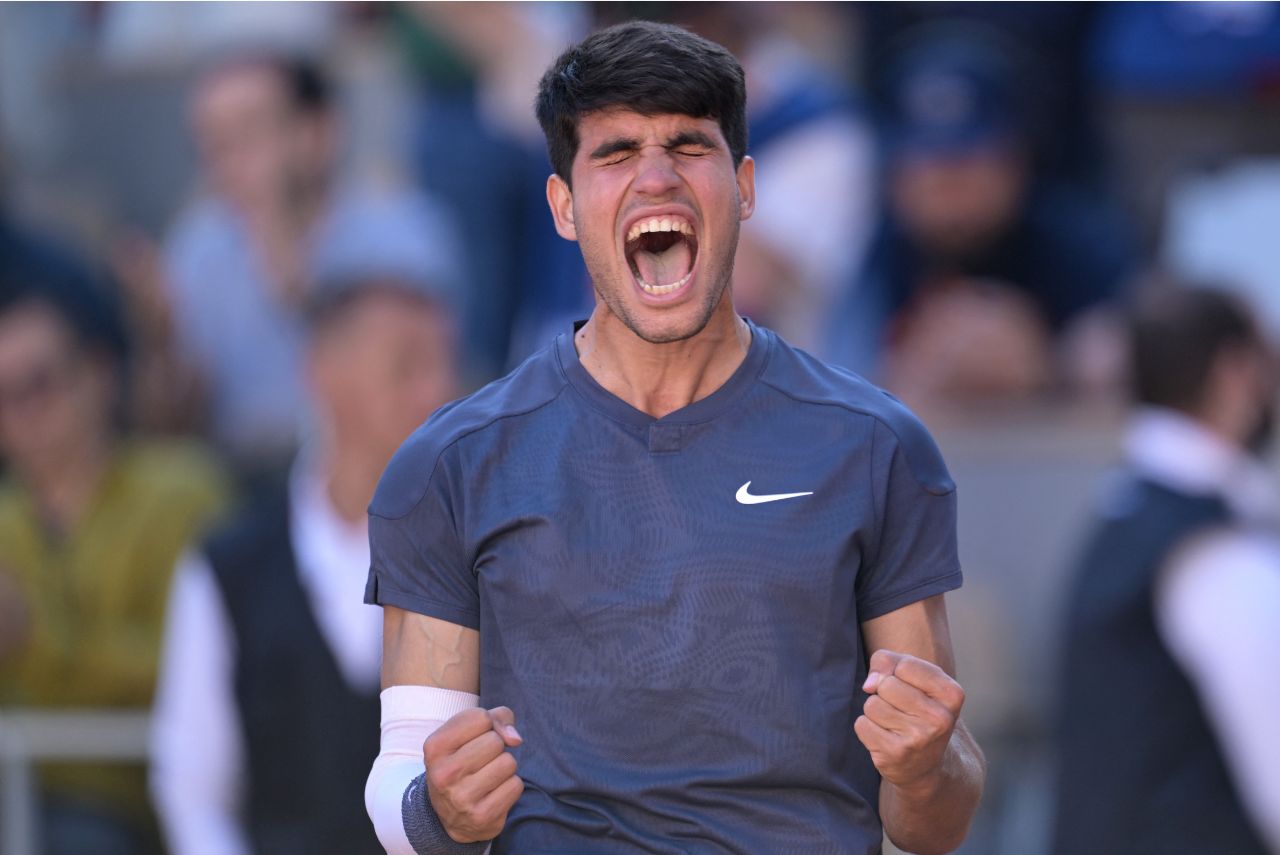 Alcaraz comemora vitória e vaga na final