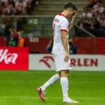 Lewandowski deixa campo lesionado em amistoso