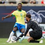 Dorival mostrou confiança em Vini Jr.