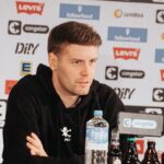 Jovem treinador deve assumir o Brighton