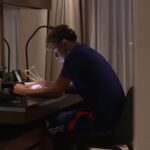 Lamine Yamal estudando durante Eurocopa