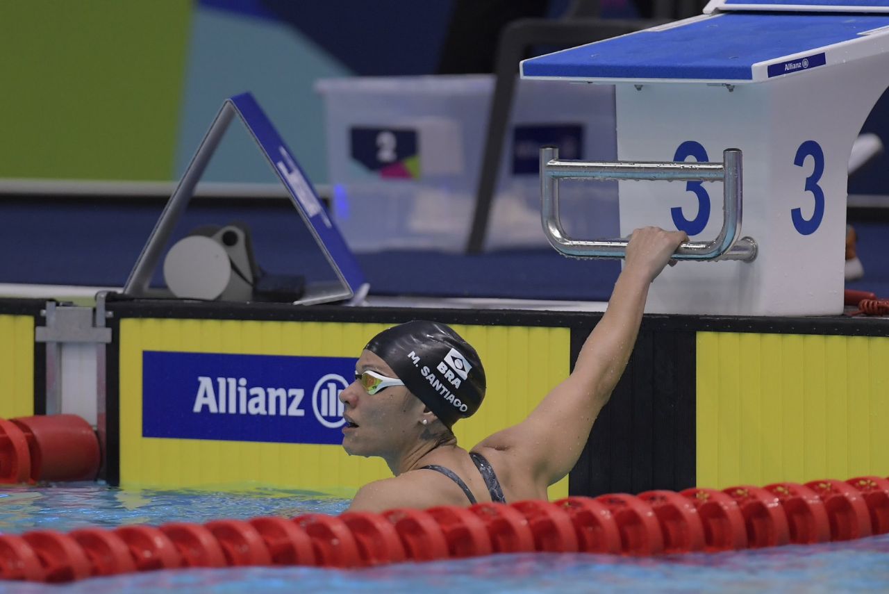 Nadadora Carol Santiago em prova do World Series Paralímpico