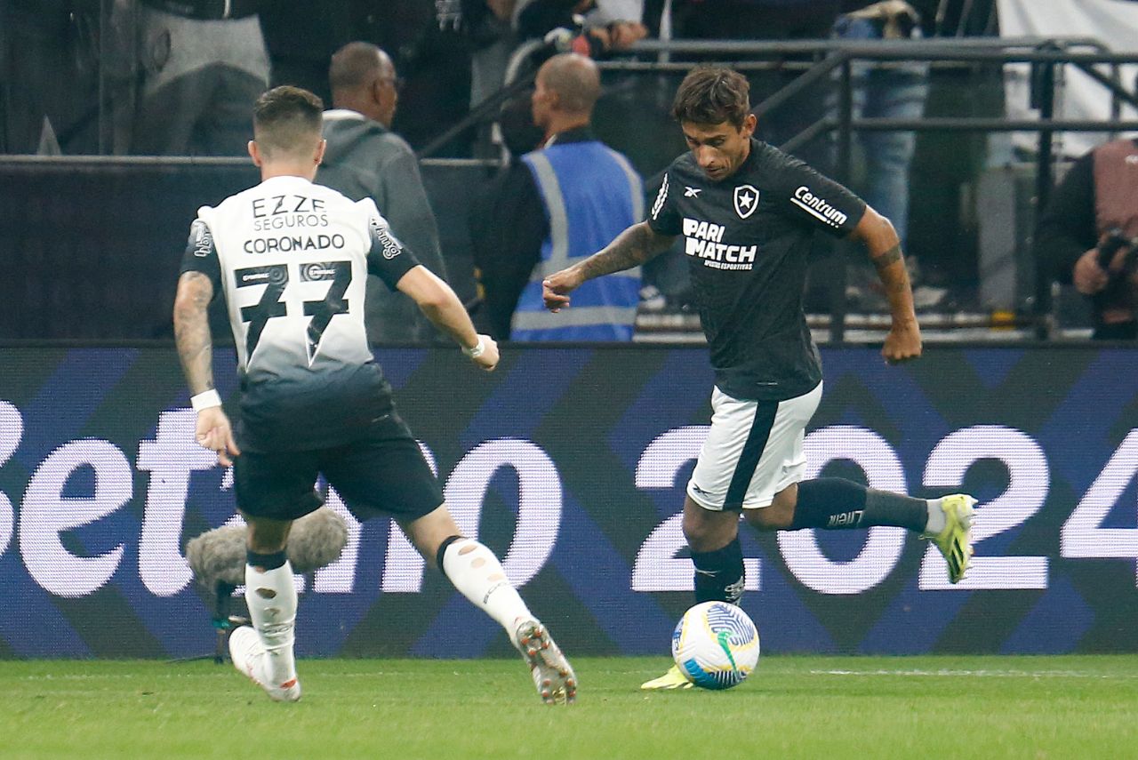 Lance do jogo Corinthians x Botafogo no Brasileirão 2024