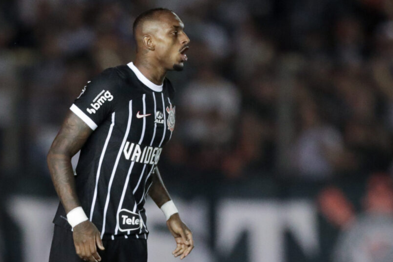 Raul Gustavo deixa o Corinthians rumo ao futebol húngaro