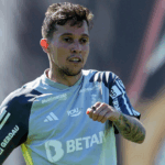 Bernard vai jogar com o número 20 em sua volta ao Atlético