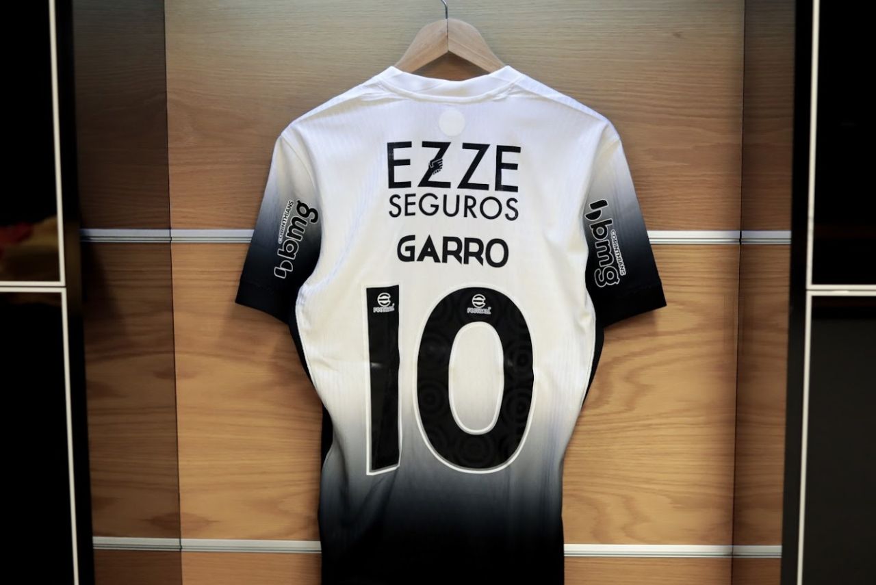 Patrocinadora estampada no uniforme do Corinthians (Foto: Rodrigo Coca/SCCP)