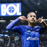 Matheus Pereira marcou o primeiro gol do Cruzeiro no jogo. Foto: Gustavo Aleixo/Cruzeiro