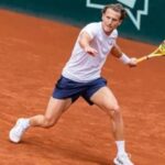 Ex-jogador Diego Forlán se tornou tenista profissional (Foto: Reprodução)